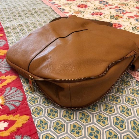 Vince Camuto Crossbody handbag - Picture 8 of 8